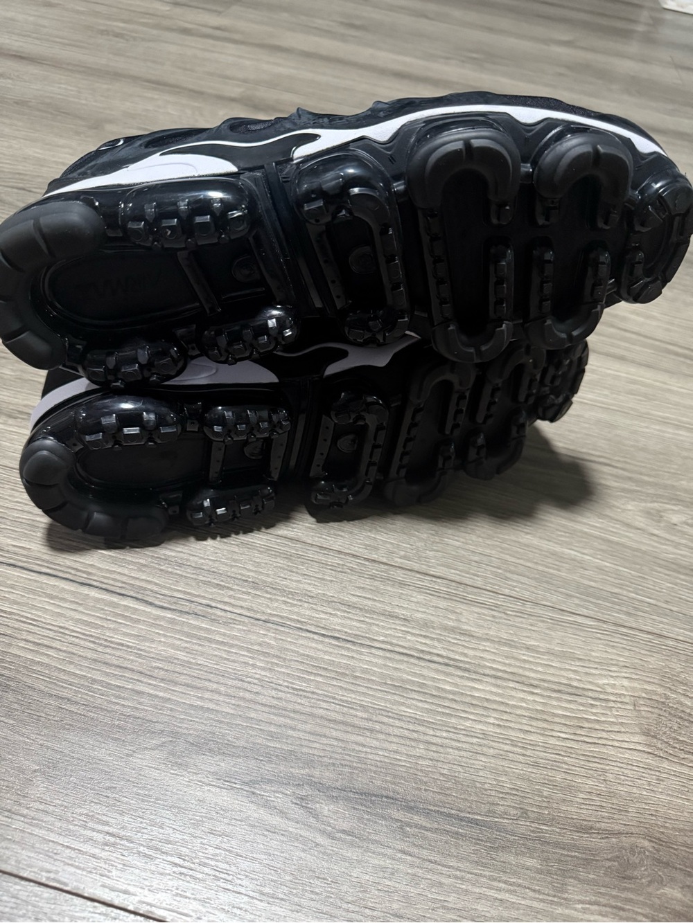 Nike Air VaporMax Plus Overboarding - Picture 6 of 6